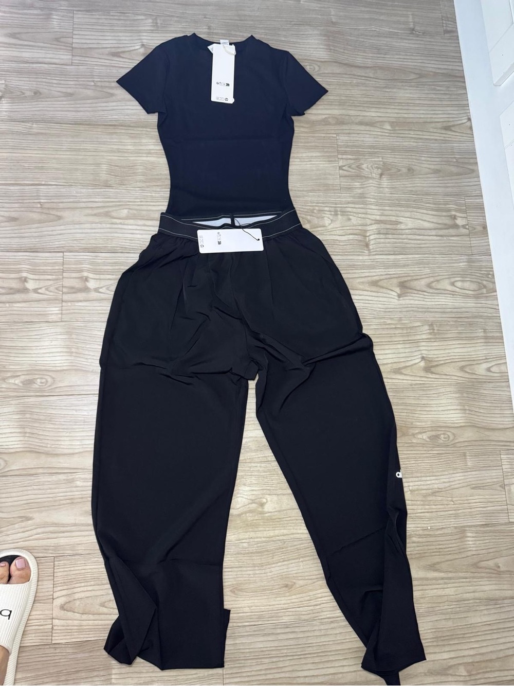 Black Women's High-Waist Relaxed Pants - Unbranded